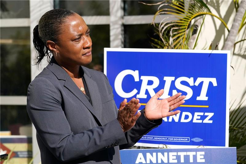 Laphonza Butler folgt verstorbener US-Senatorin nach Die kalifornische Politikerin und Aktivistin Laphonza Butler soll Nachfolgerin der vorige Woche im Alter von 90 Jahren verstorbenen US-Senatorin Feinstein werden.