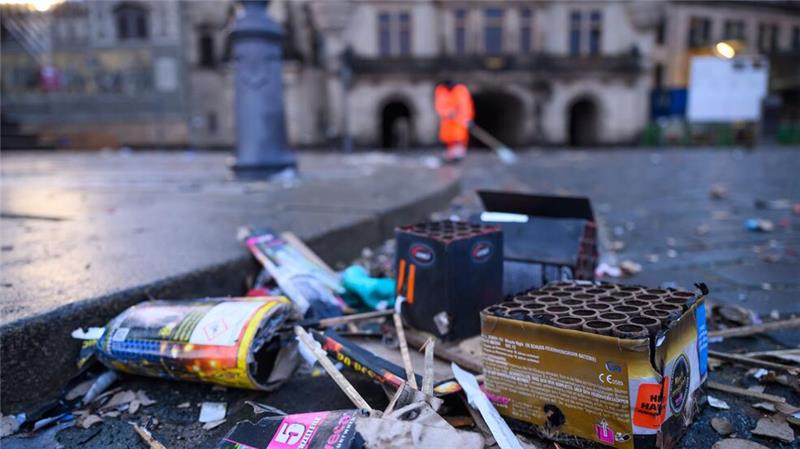 Die meisten Feiern blieben friedlich, in manchen Fällen hatte die Böllerei aber schlimme Folgen.
