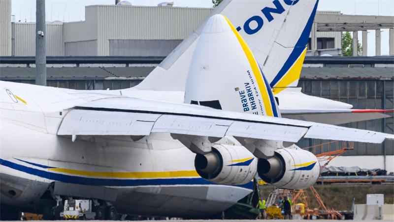 Die mit Sprengstoff präparierte Drohne explodierte nicht. Sie wurde in der Nähe einer ukrainischen Frachtmaschine auf dem Flughafen Leipzig/Halle entdeckt. (Archivfoto)
