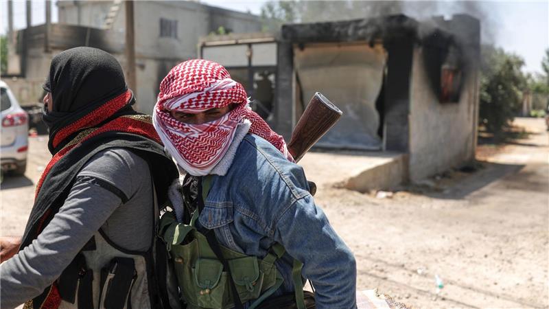 Aktivisten: Fast 1.000 Tote bei Gewalt in Syrien Die neue Gewalt im Süden Syriens war vor knapp einer Woche ausgebrochen.