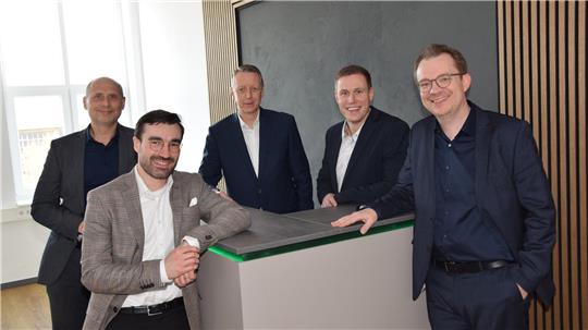 Die neuen Büros am Odermarkplatz sind schon vorbereitet: Marcus Weber-Wellegehausen, Viktor Altergott, Jens Landfeld, Andre Kröhl und Jewgeni Michel (v.l.) sind das Führungsteam von Consiliaris und Eventus.