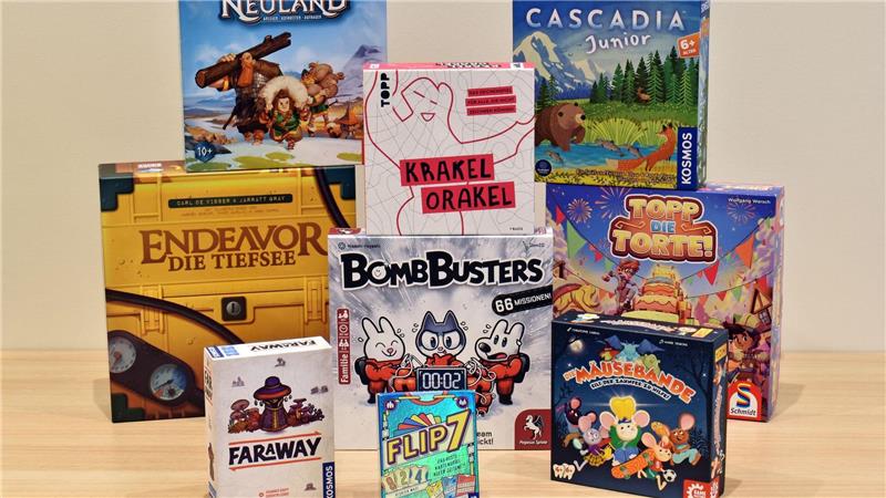 Die nominierten Spiele der Auszeichnungen „Spiel des Jahres“, „Kennerspiel des Jahres“ und „Kinderspiel des Jahres“ für das Jahr 2025.