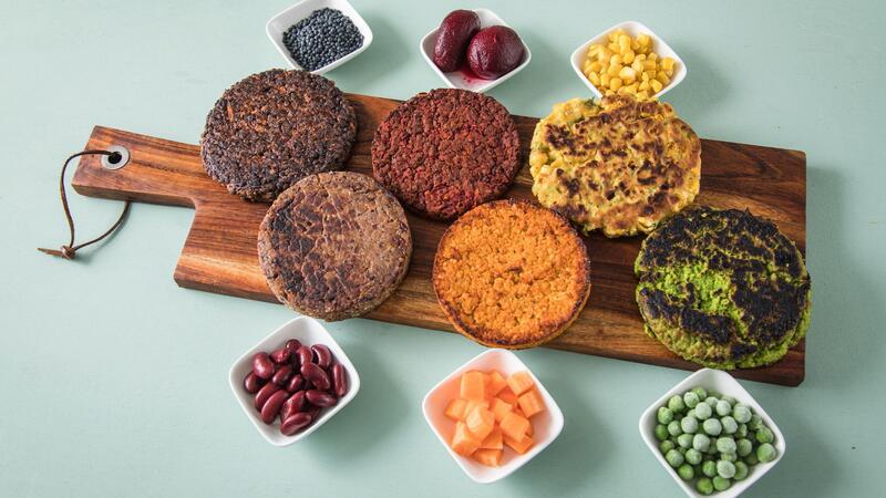 Fleisch oder pflanzlich? Was für Veggie-Burger spricht Die pflanzliche Patty-Variante lädt zum Experimentieren ein.