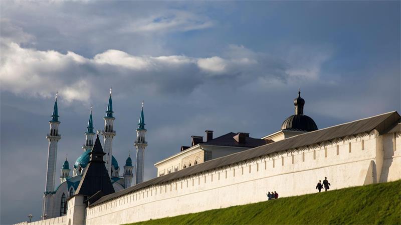 Die russische Teilrepublik Tatarstan meldet nach einem ukrainischen Drohnenangriff viele Tote und Verletzte. (Archivbild)
