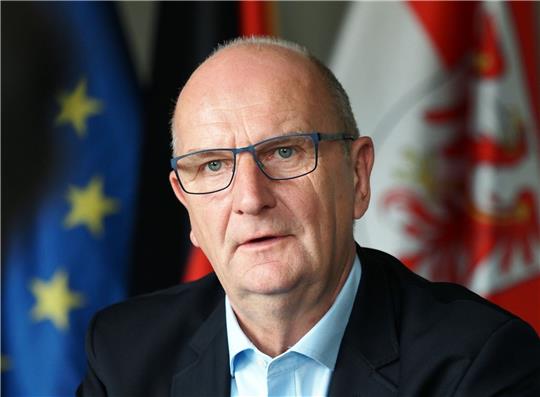 Die stärkste Entlastung für Kommunen sieht Dietmar Woidke in der Senkung der Flüchtlingszahlen.