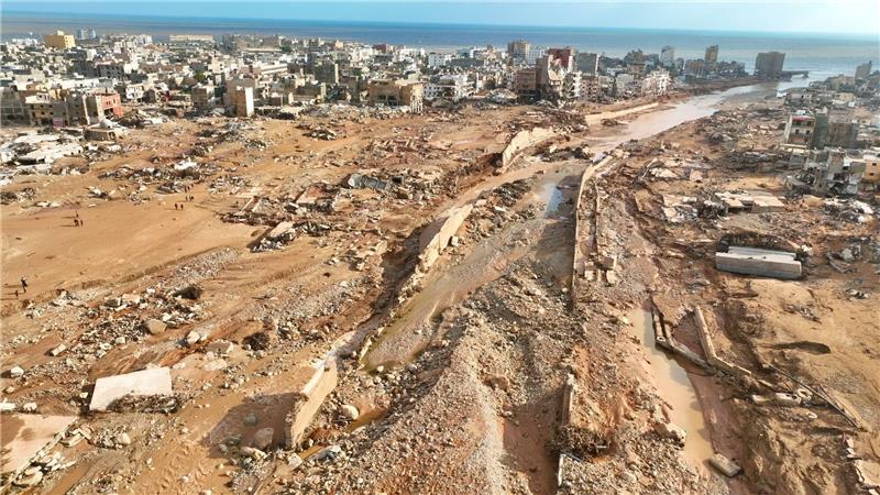 Experten: Klimawandel wird massive Veränderungen bringen Die verwüstete Hafenstadt Darna nach dem verheerenden Unwetter.