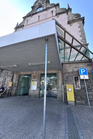 Dieser Mann will Bad Harzburgs Bahnhof retten Die wackeligen Baustützen sollen gegen Säulen ausgetauscht werden.