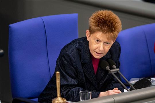 Dienstälteste Vizepräsidentin des Bundestags: Petra Pau.