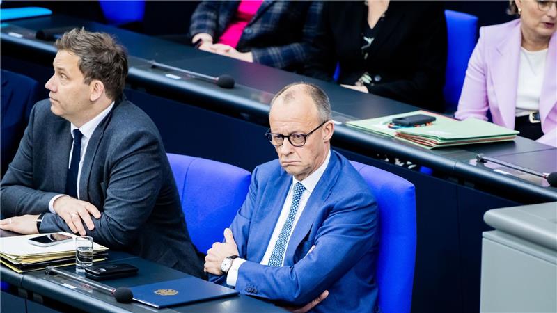 Diese beiden bleiben zunächst zusammen an der Spitze der Regierung.