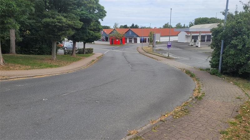 Eine Straße.