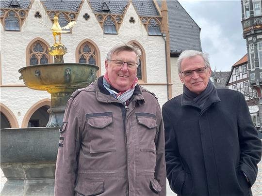 Dieter Bonitz (l.) und Wolfgang Jennewein wollen mit den Wirtschaftssenioren in die Offensive gehen, um Unternehmen und Existenzgründer zu unterstützen.  Foto: Kleine