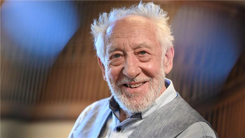 Hallervorden wird 90 - „Das Lampenfieber ist immer da“ Dieter Hallervorden wird 90 und feiert seinen runden Geburtstag auf der Bühne.