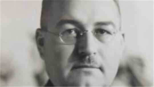 Dietrich Klagges wurde 1933 Braunschweigischer Ministerpräsident und lebte ab 1957 in Bündheim. Wer kann Erinnerungen an ihn beitragen?