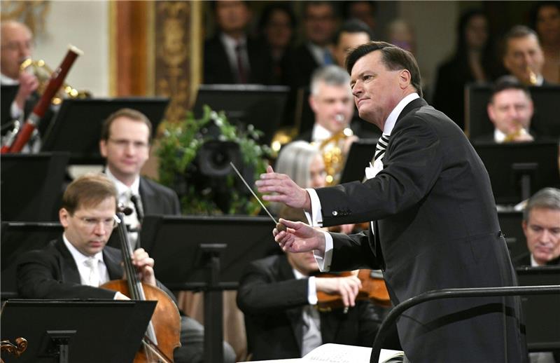 Thielemann folgt auf Barenboim in Berlin Dirigent Christian Thielemann und die Wiener Philharmoniker beim Neujahrskonzert 2019.