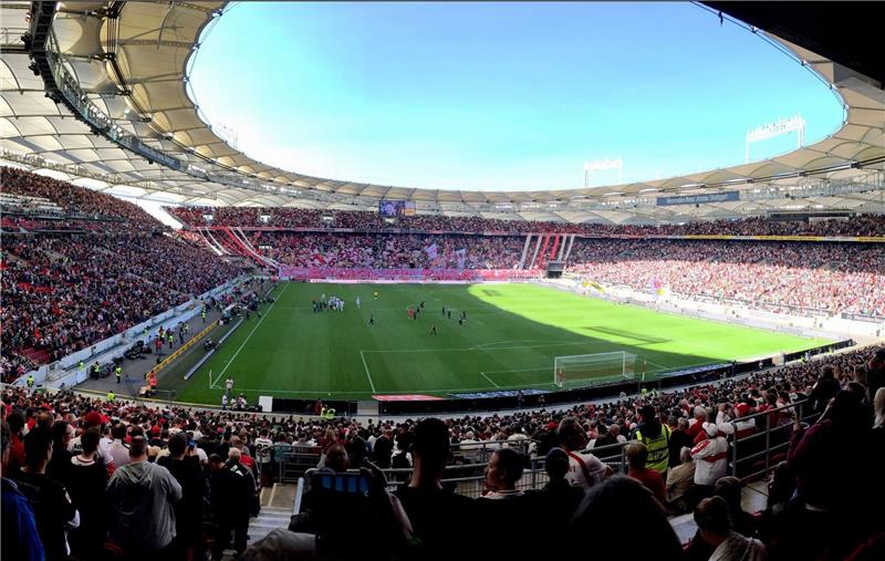 Dirk Klingenberg hält beim Thema Nachhaltigkeit Vorgaben wie zum Beispiel durch die DFL bei der Lizenzvergabe für unerlässlich.