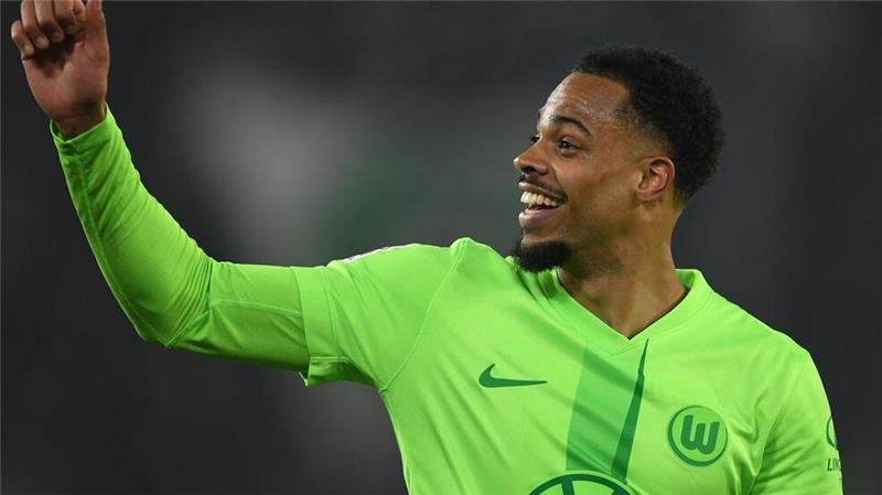 Zwei Tore, zwei Jahre Pech: Nmechas „Leidenszeit ist vorbei“ Doppeltorschütze gegen Gladbach: Lukas Nmecha vom VfL Wolfsburg.