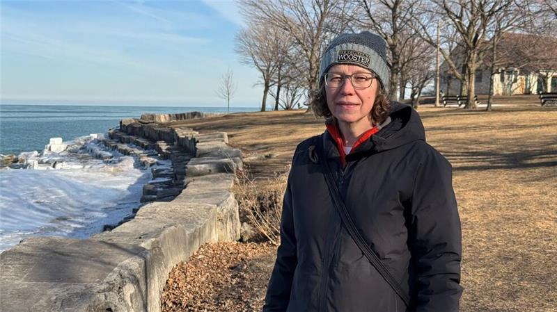 Wie sich Chicago gegen Trumps Abschiebepolitik stemmt Dorothy Pytel kam die Idee für ihr Flüchtlingsprojekt auf einem Balkon in Deutschland.