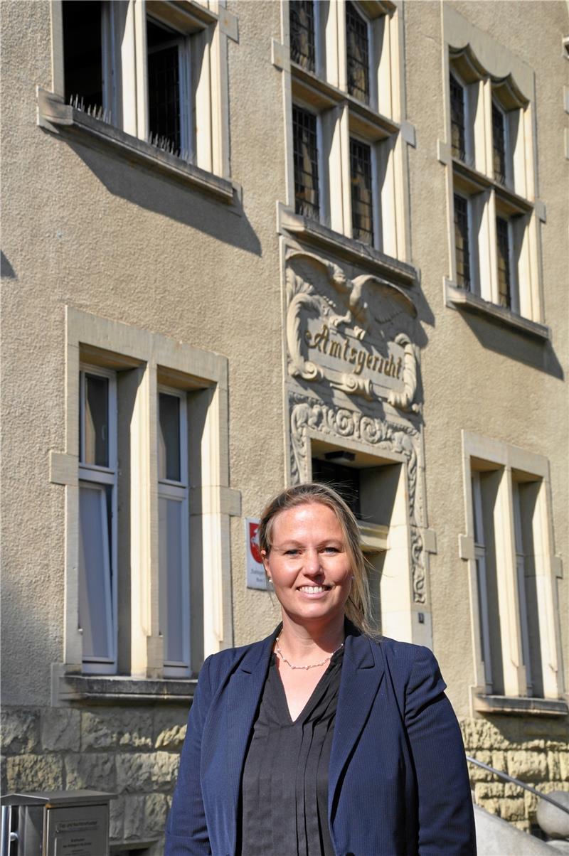 Dr. Andrea Tietze hat ihren Posten als Direktorin des Goslarer Amtsgerichtes abgegeben und wurde am Braunschweiger Oberlandesgericht (OLG) zur Vorsitzenden Richterin ernannt.