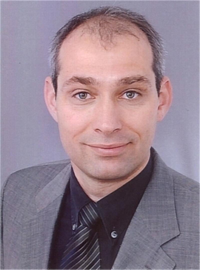 Dr. Carsten Steffin