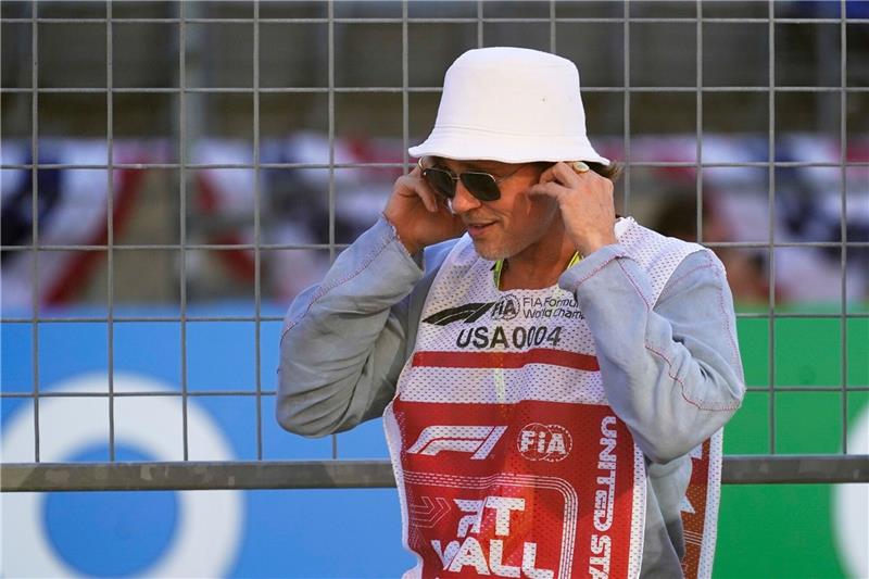 Keine Lust auf Drama: Verstappen lässt Pitt-Show kalt Dreht in Silverstone: Brad Pitt.