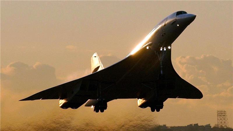 Drei Jahre nach dem Pariser Absturz stellten Air France und British Airways die Flüge mit der Concorde ein. (Archivbild)
