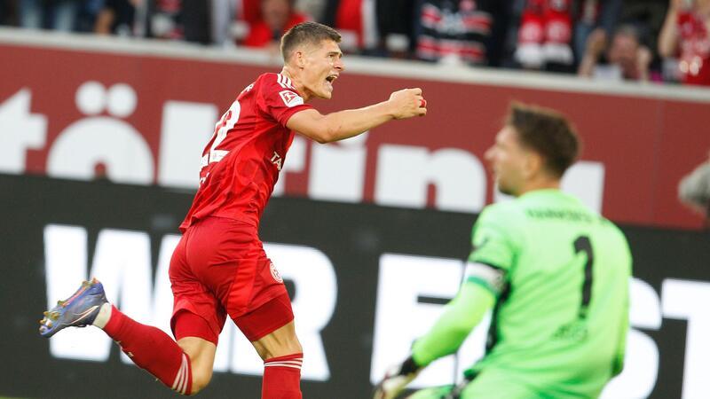 Düsseldorfs Danny Schmidt sorgte für den Siegtreffer gegen Hannover.
