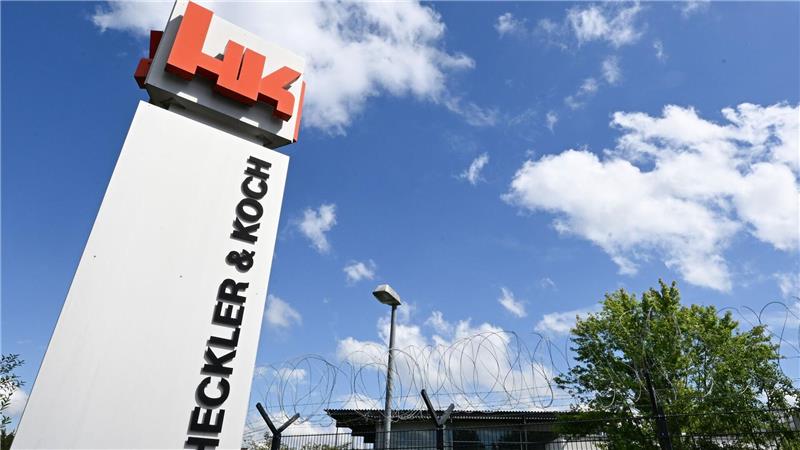 Heckler & Koch entwickelt Drohnenabwehr Dunkle Wolken sind in den geschäftlichen Perspektiven von Heckler & Koch nicht zu erkennen.