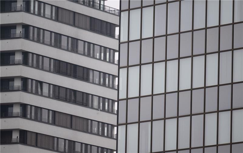 Finanzaufsicht sieht die meisten Banken krisenfest Durch den Homeoffice-Trend werden aktuell weniger Büroflächen gebraucht. Der Markt für diese Immobilien steht in vielen Ländern unter Druck.