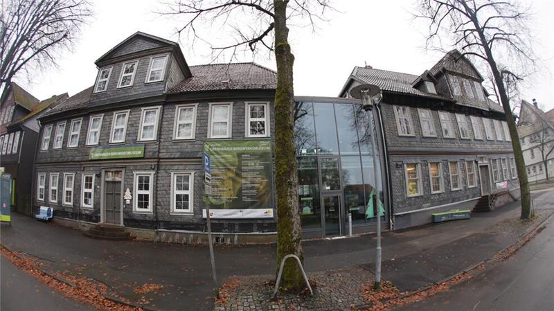 Museumsverband Niedersachsen sieht Haus im Oberharz in Gefahr Durch den Streit mit der Welterbestiftung und die politische Debatte in Clausthal-Zellerfeld sieht der Museumsverband das Oberharzer Bergwerksmuseum gefährdet.