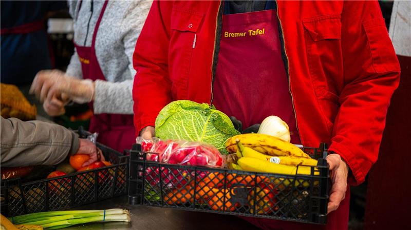 Durch die Tafeln werden nicht nur von Armut betroffene Menschen versorgt, es werden auch Lebensmittel vor der Tonne gerettet. 