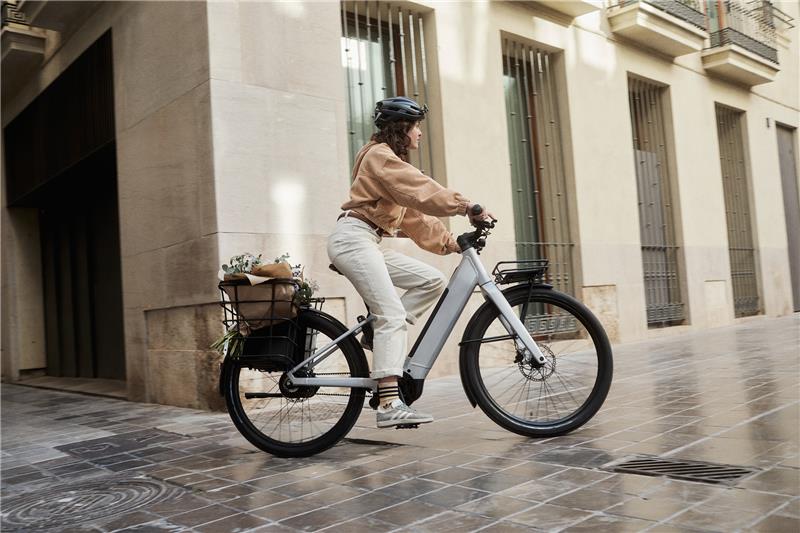 Ratgeber: So finden Sie das passende E-Bike E-Bikes überzeugen mit ihrer Leistung und ihrem Komfort. Die einzelnen Rad-Typen weisen jedoch ausschlaggebende Unterschiede auf. Foto: dpa