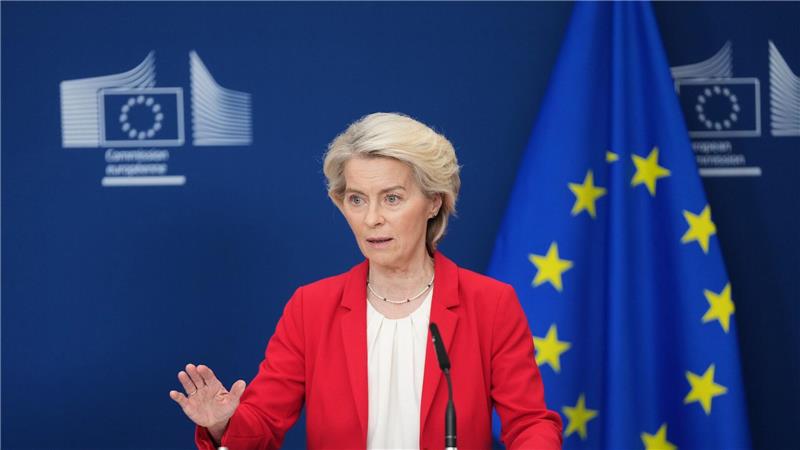 EU-Kommissionspräsidentin Ursula von der Leyen verlangt von X Änderungen. (Archivbild)