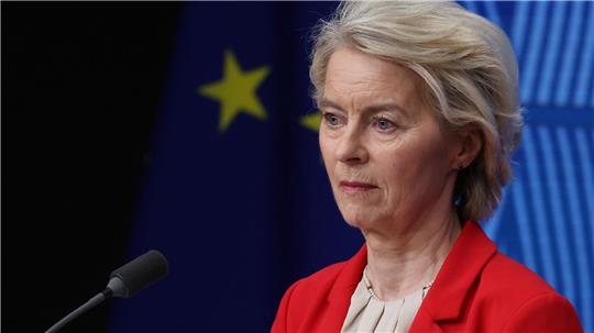 EU-Kommissionspräsidentin von der Leyen kündigte mehr Investitionen in der Arktis an. 