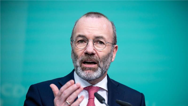 EVP-Chef Manfred Weber: „Es ist wichtig, dass wir Jobs in der Autoindustrie sichern und die Arbeiter für uns gewinnen.“
