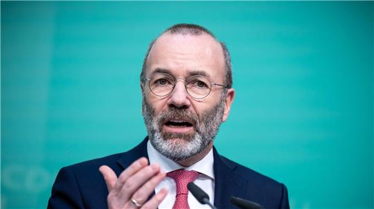 EVP-Chef Manfred Weber: „Es ist wichtig, dass wir Jobs in der Autoindustrie sichern und die Arbeiter für uns gewinnen.“