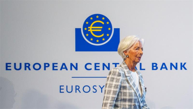EZB-Präsidentin Christine Lagarde will die Notenbank Anfang Februar 2027 verlassen - fast neun Monate vor Ablauf ihrer achtjährigen Amtszeit.