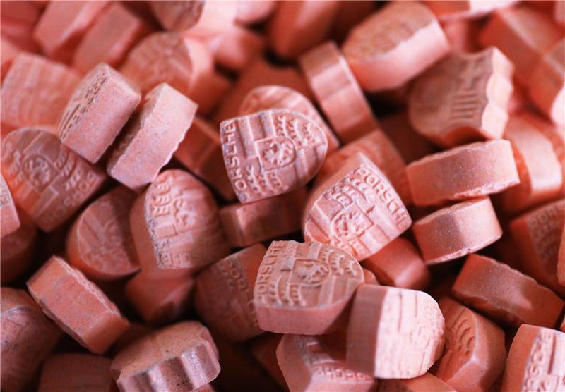 Partydrogen als Medizin in Australien Ecstasy-Tabletten enthalten den Wirkstoff MDMA.