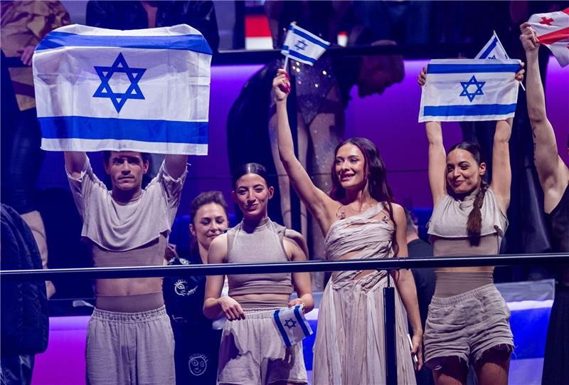 Der lange Schatten von Gaza beim ESC Eden Golan (2.v.r.) wurde vom Publikum ins ESC-Finale gewählt.