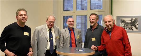Ehemaliger Clausthaler Wissenschaftler 2019 beim Treffen philosophierender Ingenieure und Naturwissenschaftler in Göttingen (v. li.): die Professoren Jacob Rosenthal und Wilfried Lex sowie Torsten Nieland und die Professoren Joachim Hilgert und Walter Klotz.  Foto: privat
