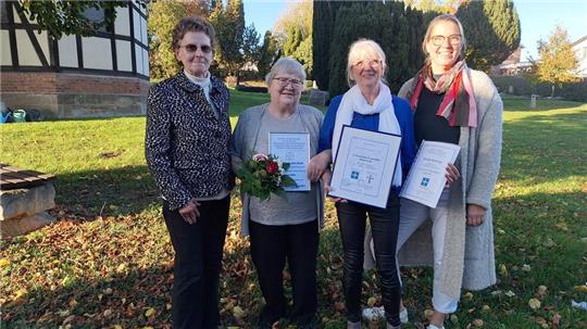 Ehrungen: (v.l) Renate Leu, Ursel Wehrstedt, Marianne Rennwanz und Dagmar Hinzpeter.