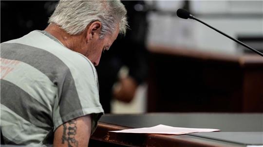 Ein 14-Jähriger tötete an einer Schule in Georgia 2024 mehrere Menschen. Nun ist sein Vater wegen Mordes verurteilt worden. (Archivbild)