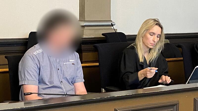 Ein 43-Jähriger ist vom Landgericht Verden zu lebenslanger Haft verurteilt worden - unter anderem wegen Mordes an einer Inline-Skaterin 