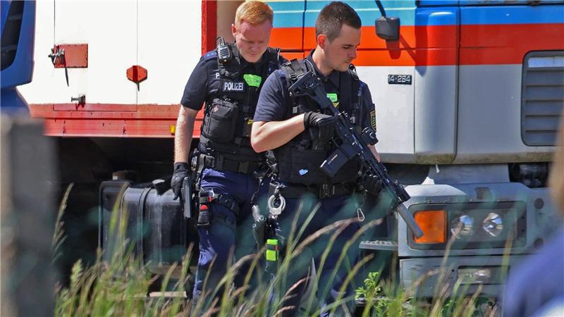 Ein 73 Jahre alter Mann wurde schwer verletzt. 