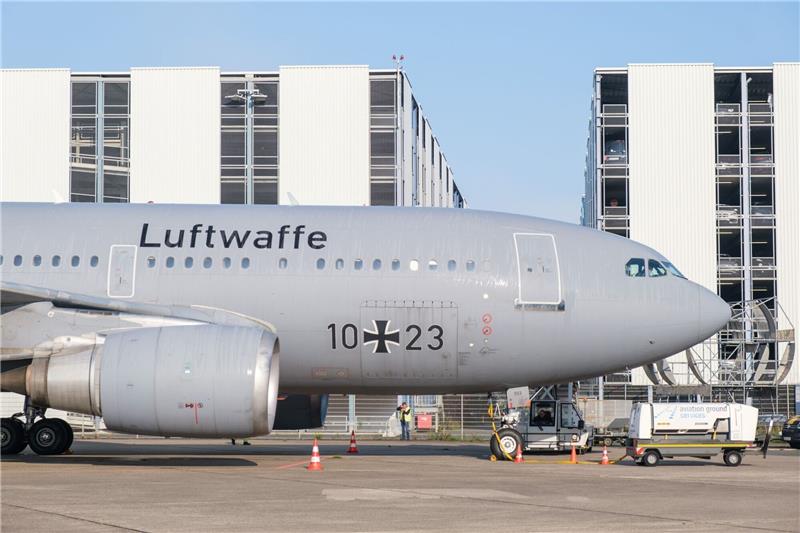 Airbus-Transport in Serengeti-Park abgelehnt Ein Airbus steht am Flughafen Hannover.