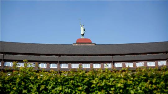 Ein Baby, das in der Helios St. Johannes Klinik behandelt wurde, wurde vermisst. (Symbolbild)
