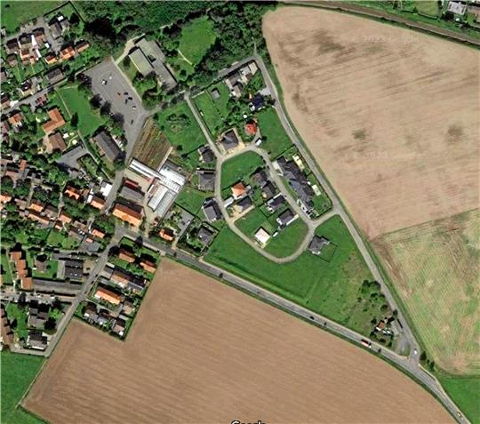 Ein Baugebiet zwischen Harlingerode und Schlewecke: Für Baugebiete im Landkreis bleiben die Preise stabil, obwohl die Nachfrage nachgelassen hat. Foto: Google