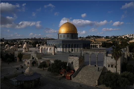 Ein Blick auf den Felsendom auf dem Gelände der Al-Aksa-Moschee in der Jerusalemer Altstadt.