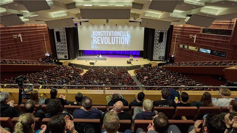 Ein Bündnis hat einen „digitalen Unabhängigkeitstag“ ausgerufen. 