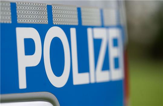 Ein Einsatzfahrzeug der Polizei.