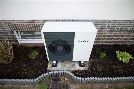 Ein Entwurf sieht vor, dass von 2024 an möglichst jede neueingebaute Heizung zu mindestens 65 Prozent mit Öko-Energie betrieben wird. Wärmepumpen könnten die Lösung sein.